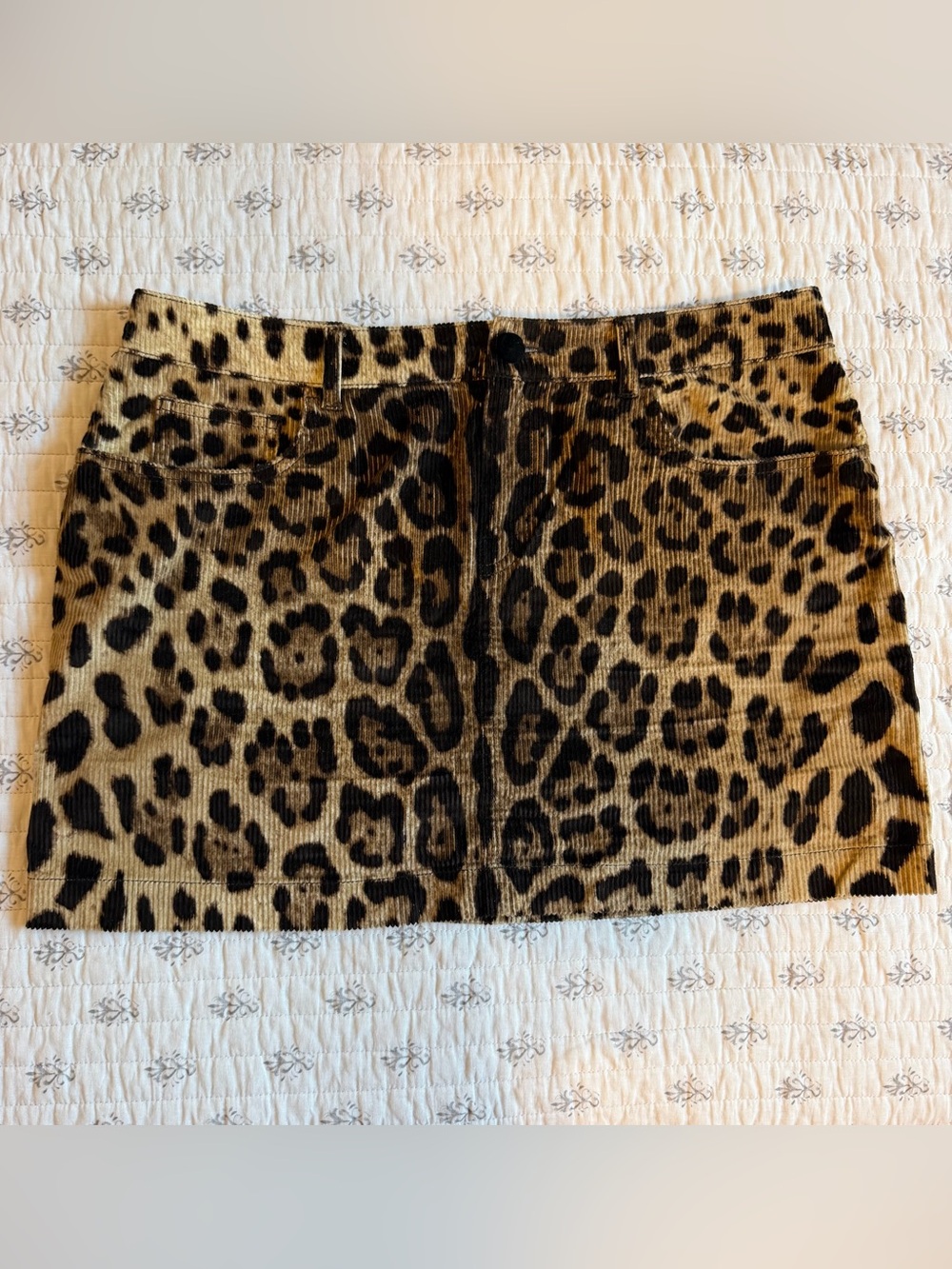 Vintage Dolce & Gabbana Leopard Corduroy Mini Skirt – IT 46 / US 10